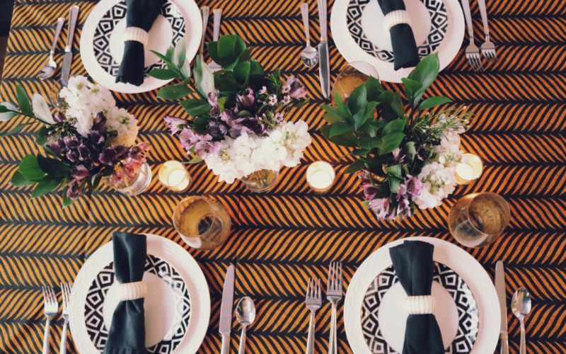 EASY WAYS TO CREATE A MEMORABLE TABLESCAPE